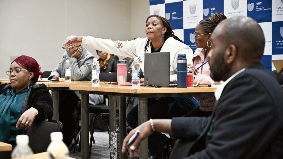 University partnership session